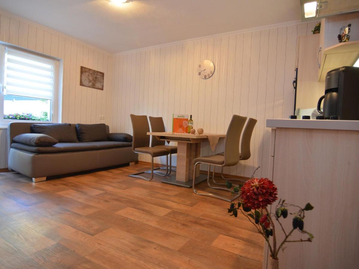 Modern Holiday Home Idyllic Setting With Terrace Medebach Bagian luar foto
