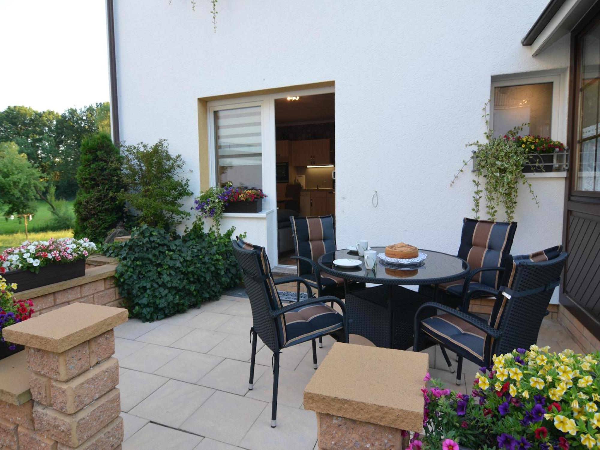 Modern Holiday Home Idyllic Setting With Terrace Medebach Bagian luar foto